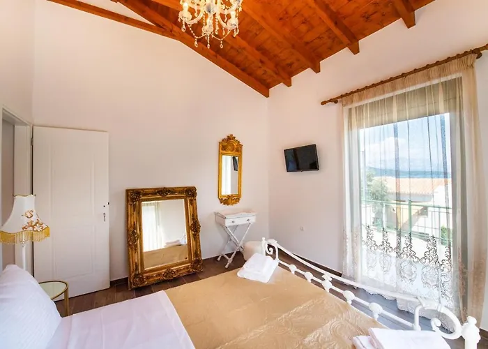 Loulou By 别墅 尼基亚娜